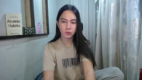 Snapshot of urasiantserika chatting on 02/13/25, 02:09 Erika online show from 02/13/25, 02:09
