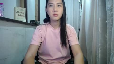 Snapshot of urasiantserika chatting on 02/28/25, 01:14 Erika online show from 02/28/25, 01:14
