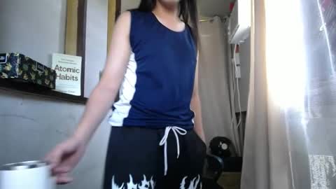 Snapshot of urasiantserika chatting on 03/12/25, 02:30 Erika online show from 03/12/25, 02:30
