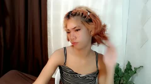 Snapshot of urasianyana chatting on 05/26/26, 12:34 urasianyana online show from 05/26/26, 12:34