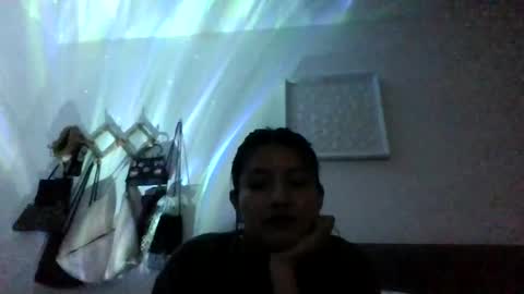 Snapshot of urbabygurl13 chatting on 04/19/26, 02:00 urbabygurl13 online show from 04/19/26, 02:00