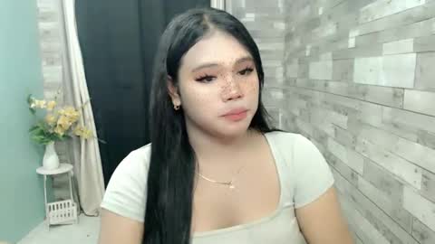 Sofia online show from 12/08/24, 01:36