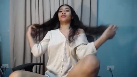 Urbbgurl lynxx  online show from 09/14/25, 09:08