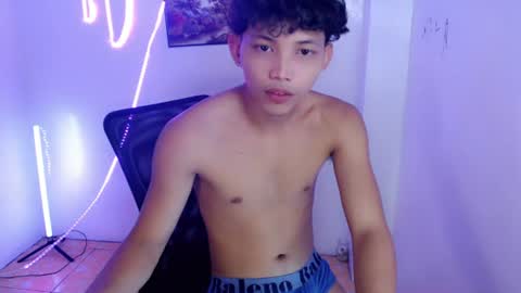 Snapshot of urbigcock_alvin chatting on 06/16/26, 05:04 alvin let have some fun dont forget to follow online show from 06/16/26, 05:04