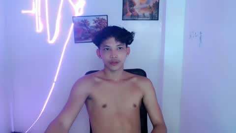 Snapshot of urbigcock_alvin chatting on 06/21/26, 05:04 alvin let have some fun dont forget to follow online show from 06/21/26, 05:04