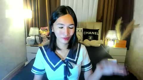 urblossom_princess online show from 10/26/25, 07:42