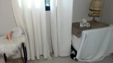 urcrushnextdoor_ online show from 01/19/25, 03:18