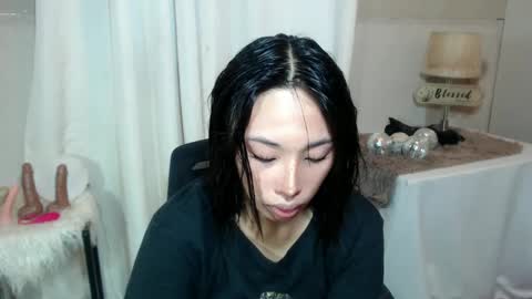 urcrushnextdoor_ online show from 02/07/25, 09:05