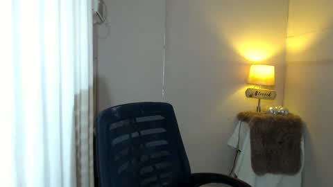urcrushnextdoor_ online show from 03/05/25, 04:56