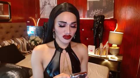 KENDALL online show from 12/11/24, 11:51