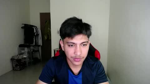 Snapshot of urcuteguy_jhonx chatting on 01/10/26, 08:05 Dannie online show from 01/10/26, 08:05
