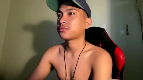 Snapshot of urcuteguy_jhonx chatting on 03/27/26, 06:08 Dannie online show from 03/27/26, 06:08