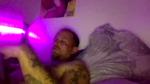urdaddy875867 online show from 12/26/24, 02:37