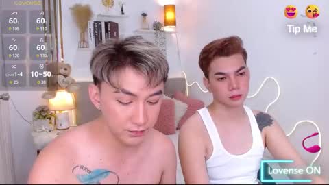 rose and khristine online show from 10/15/25, 08:14