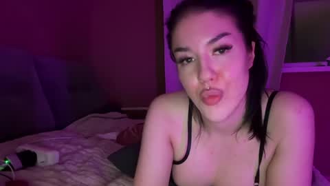 Margo online show from 12/05/24, 04:12