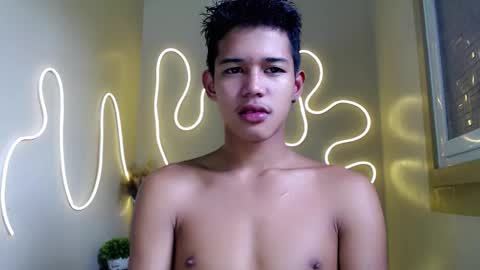 Snapshot of urdreamboy_clarin chatting on 01/15/26, 02:27 urdreamboy_clarin online show from 01/15/26, 02:27