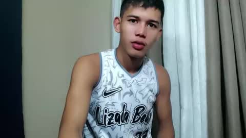 Snapshot of urdreamboy_clarin chatting on 02/20/26, 03:03 urdreamboy_clarin online show from 02/20/26, 03:03