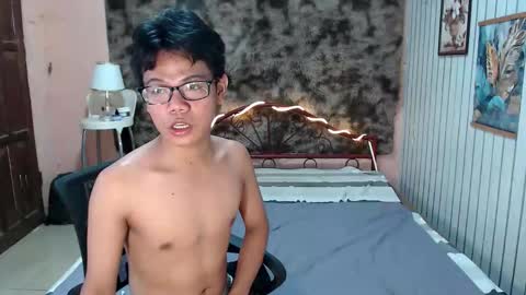 urdreamboy_doms online show from 05/29/26, 04:43