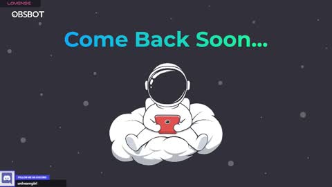 Snapshot of urdreamgiirl chatting on 10/15/25, 09:15 Mia Miller online show from 10/15/25, 09:15