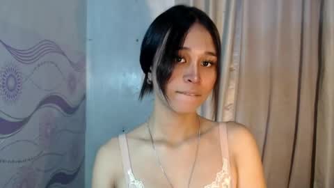 Snapshot of urdreamgirl_stephanie chatting on 07/07/26, 09:46 stephanie online show from 07/07/26, 09:46