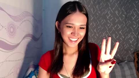 Snapshot of urdreamgirl_stephanie chatting on 07/25/26, 10:46 stephanie online show from 07/25/26, 10:46