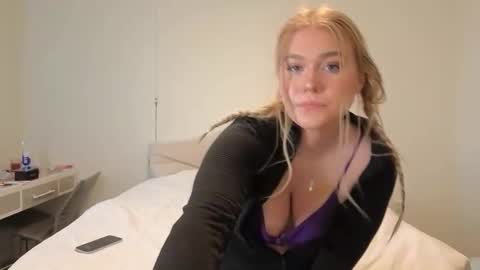 Maryia Kay online show from 02/11/25, 12:49