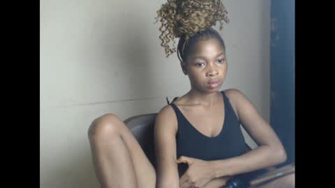 urflirtydoll online show from 01/21/25, 08:32
