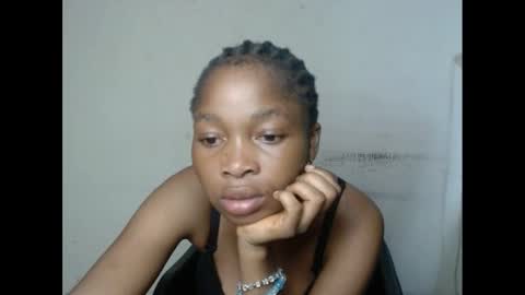 urflirtydoll online show from 02/19/25, 07:05