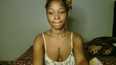 Snapshot of urflirtydoll chatting on 04/15/26, 06:04 urflirtydoll online show from 04/15/26, 06:04