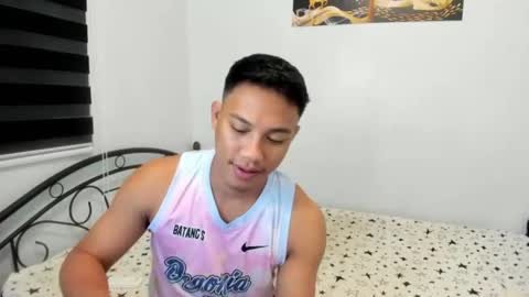 urfucker_vinz online show from 07/28/26, 03:08