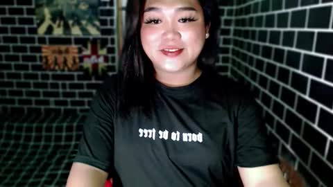 Dimple online show from 11/18/25, 06:23