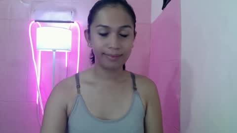 Snapshot of urgirlnabyx chatting on 01/08/25, 12:49 Call me naby online show from 01/08/25, 12:49