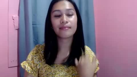 Snapshot of urgirlnabyx chatting on 02/19/25, 02:01 Call me naby online show from 02/19/25, 02:01