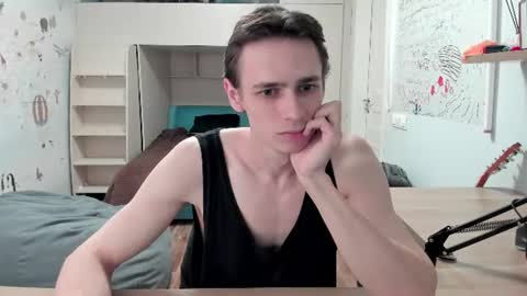 Snapshot of urgoddessboy chatting on 06/13/26, 06:06 urgoddessboy online show from 06/13/26, 06:06