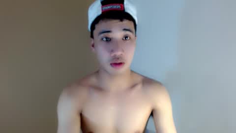Snapshot of urguy_habibi chatting on 03/16/26, 04:29 Bib online show from 03/16/26, 04:29