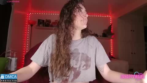 Snapshot of urhappywaifu chatting on 10/15/25, 12:22 kae online show from 10/15/25, 12:22