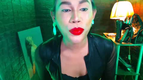 Snapshot of urhardcockqueenxxx chatting on 01/11/25, 10:51 queen norelle online show from 01/11/25, 10:51