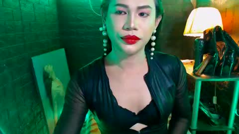 Snapshot of urhardcockqueenxxx chatting on 02/06/25, 12:26 queen norelle online show from 02/06/25, 12:26