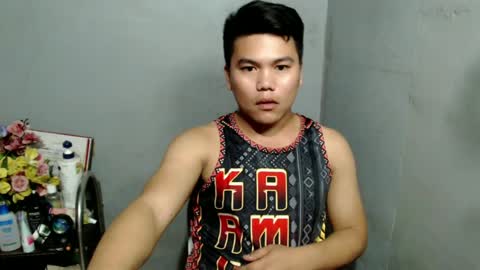 Snapshot of urhardfucker28xxx chatting on 07/13/26, 05:27 Juven online show from 07/13/26, 05:27