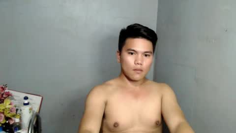 Snapshot of urhardfucker28xxx chatting on 07/14/26, 06:13 Juven online show from 07/14/26, 06:13