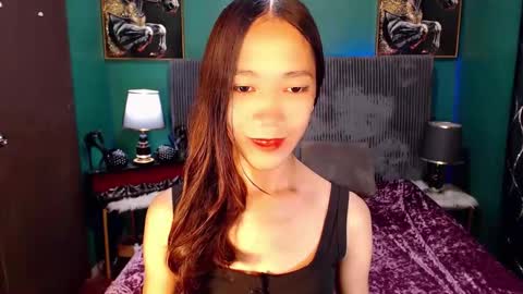 urhot_athena online show from 04/23/26, 03:36