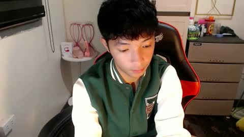 Ethan online show from 04/29/26, 05:52
