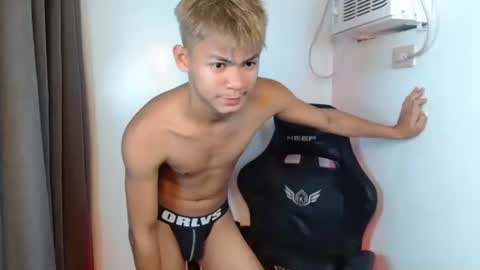 simeon ulok online show from 10/03/25, 04:20