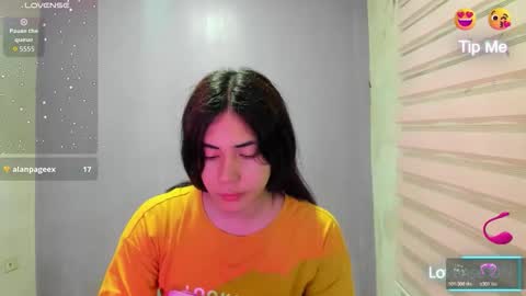 Snapshot of urhottie_nova chatting on 02/13/26, 04:03 urhottie_nova online show from 02/13/26, 04:03