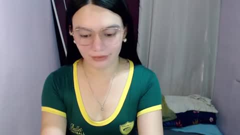 Katey online show from 07/07/26, 04:59