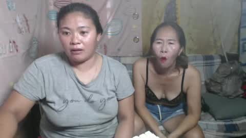 urhotvivian11 online show from 06/18/26, 12:55