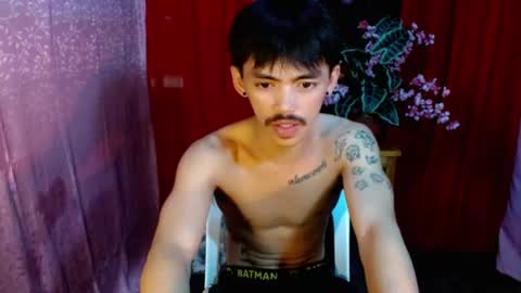 urhunky_boy online show from 07/18/26, 04:05
