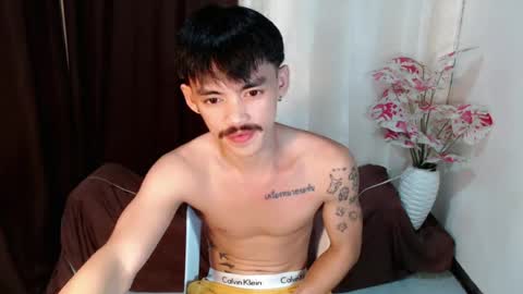 Snapshot of urhunky_boy chatting on 07/28/26, 10:54 urhunky_boy online show from 07/28/26, 10:54