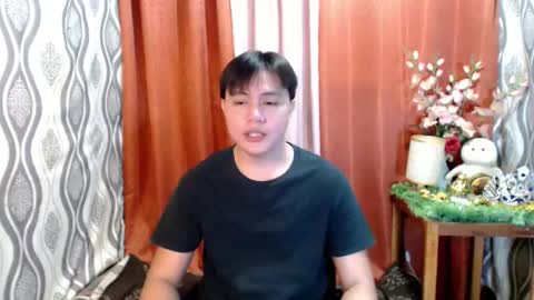 urhunky_ivan online show from 12/28/24, 03:59