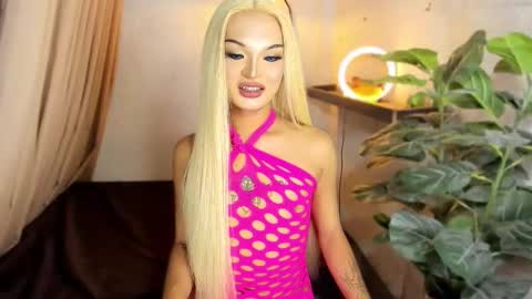 jhaii online show from 10/06/25, 06:38